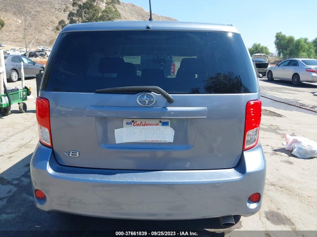 2011 SCION XB VIN: JTLZE4FE5B1129016