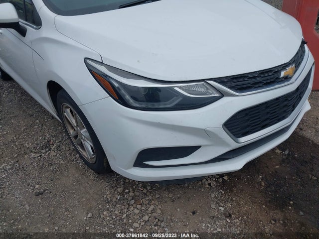 Chevrolet Cruze Lt Auto 2018 1G1BE5SM8J7113221 Image 6
