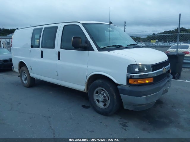 Chevrolet EXPRESS CARGO VAN 2020 1GCWGAFG7L1179068 Image 1