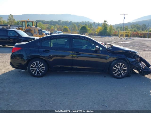 4S3BNAF65K3020760 Subaru Legacy Premium