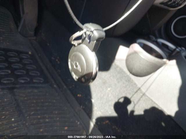 2007 MINI COOPER HARDTOP WMWMF33517TT51093 Photo 10