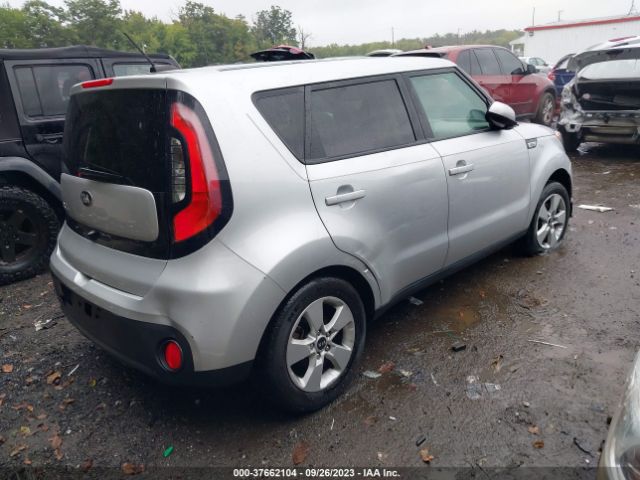 KNDJN2A28K7641733 KIA Soul Base