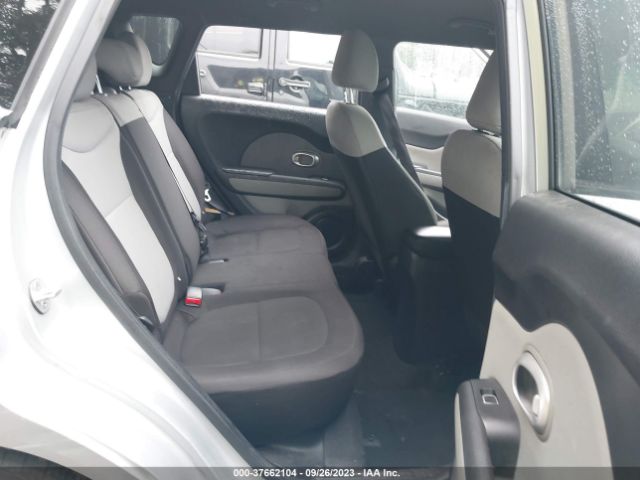KNDJN2A28K7641733 KIA Soul Base