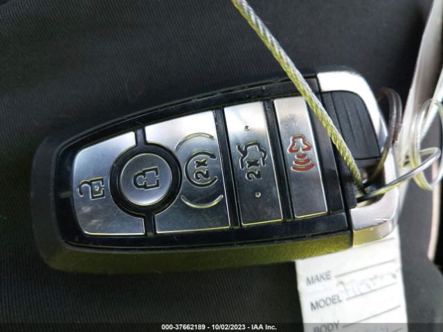 3FA6P0SU8KR126427 Ford Fusion Energi Titanium
