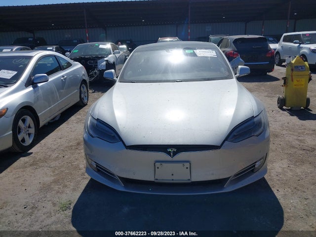 Tesla Model S 90d/70d/75d/60d/85d 2016 5YJSA1E29GF147466 Image 16