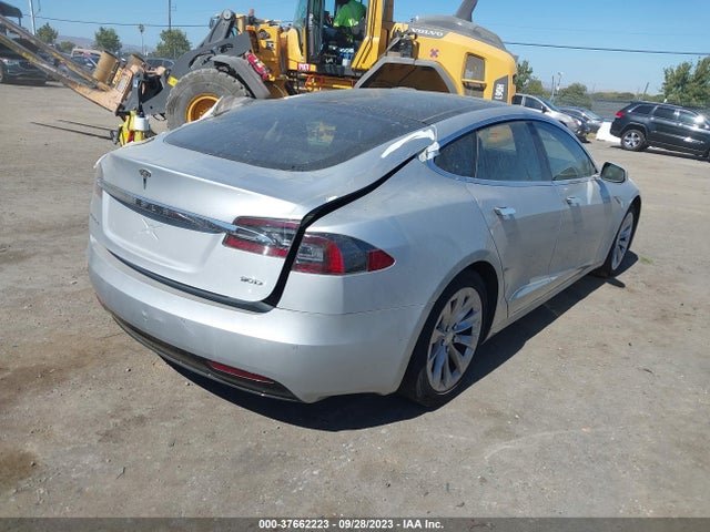 Tesla Model S 90d/70d/75d/60d/85d 2016 5YJSA1E29GF147466 Image 10