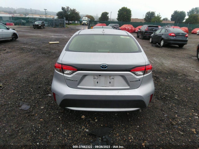 Toyota Corolla Hybrid Le 2022 JTDEAMDE3N3008700 Image 17