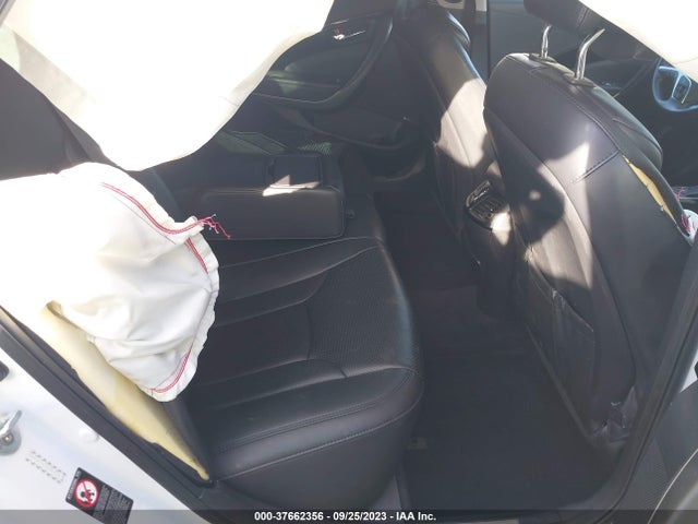 Hyundai AZERA 2017 KMHFG4JG7HA587453 Image 8
