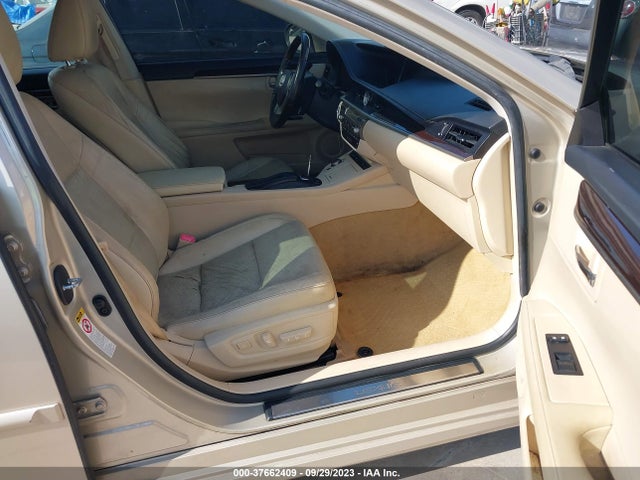 37662409 :رقم المزاد ، JTHBK1GG4D2024676 vin ، 2013 Lexus Es 350 4dr Sdn مزاد بيع