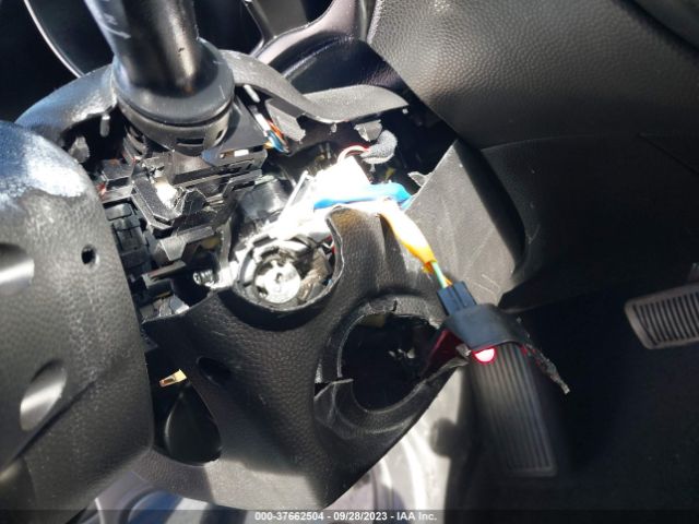KNDJP3A53K7640614 KIA SOUL +