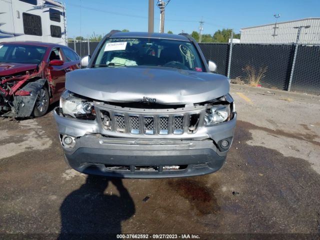 1C4NJCEB2ED737568 Jeep Compass Latitude