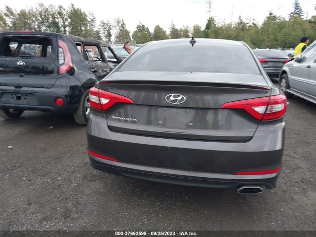 2015 HYUNDAI SONATA SE VIN: 5NPE24AF2FH246134