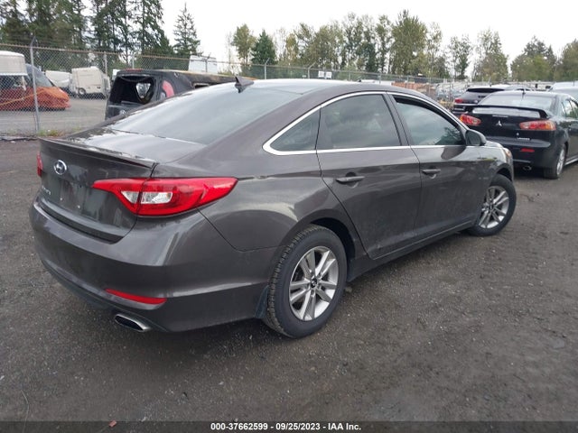 2015 HYUNDAI SONATA SE VIN: 5NPE24AF2FH246134