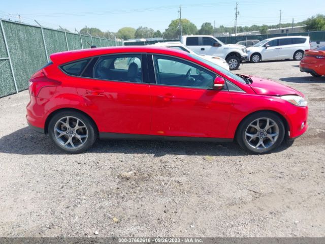 1FADP3K2XEL175641 Ford FOCUS SE