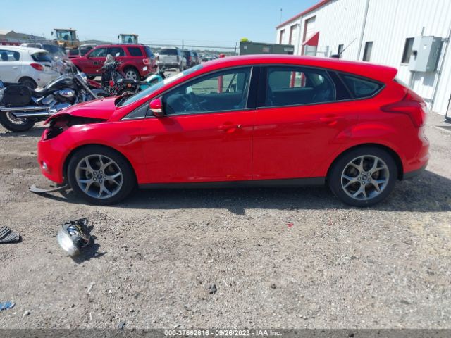 1FADP3K2XEL175641 Ford FOCUS SE