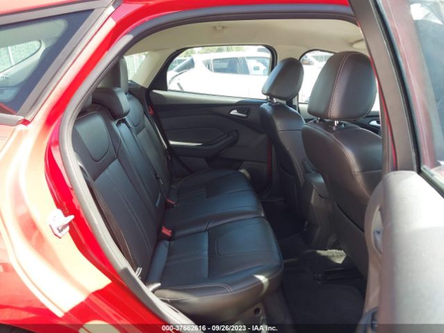 1FADP3K2XEL175641 Ford FOCUS SE