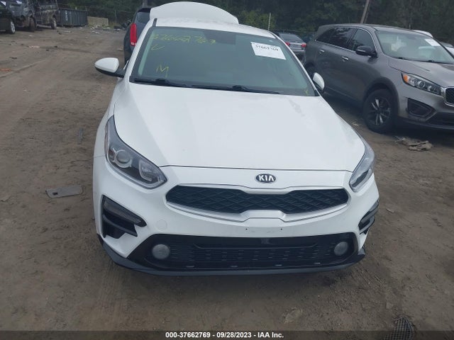 2019 KIA FORTE LXS VIN: 3KPF24AD3KE078117