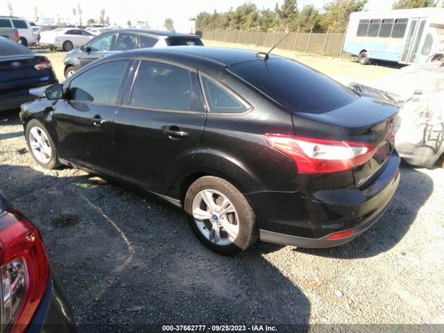 1FADP3F26EL374566 Ford FOCUS SE