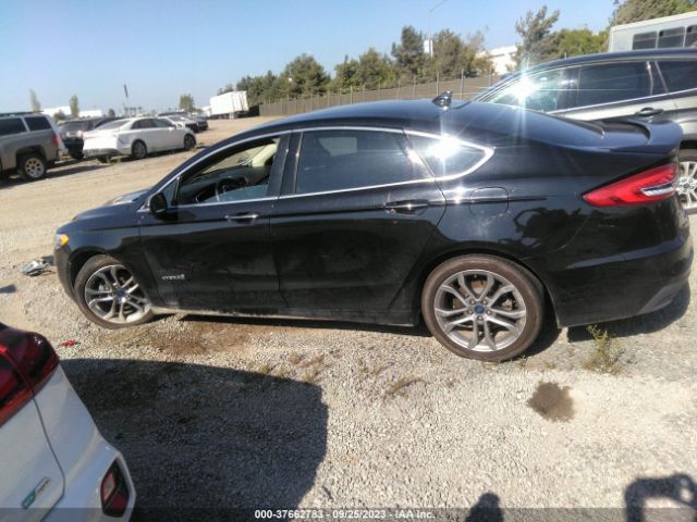 3FA6P0RU8KR134887 Ford Fusion Hybrid Titanium