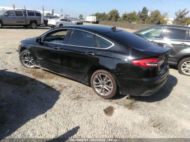 3FA6P0RU8KR134887 Ford Fusion Hybrid Titanium