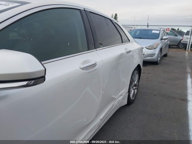 3LN6L2GK4FR623520 Lincoln MKZ