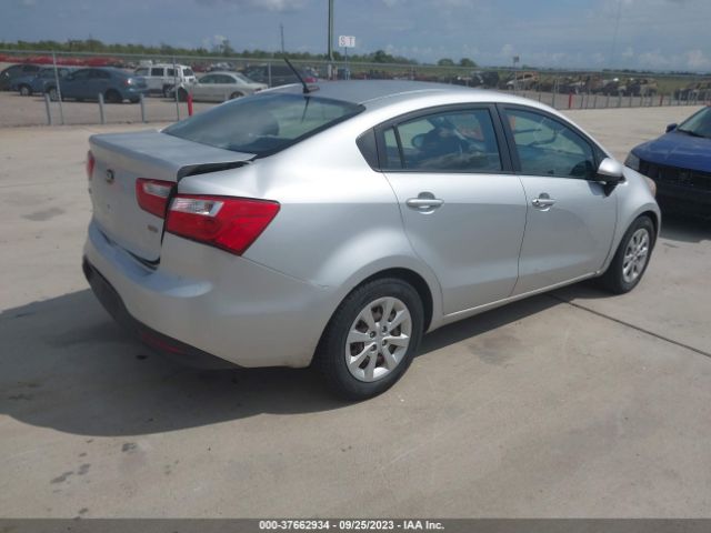 KNADM4A38F6440279 KIA RIO LX