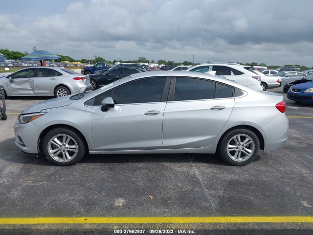 Chevrolet CRUZE LT 2018 1G1BE5SM4J7178891 Image 14