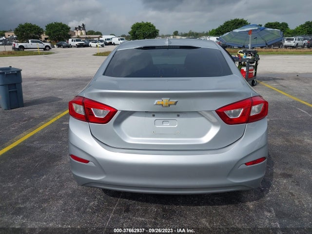 Chevrolet CRUZE LT 2018 1G1BE5SM4J7178891 Image 16