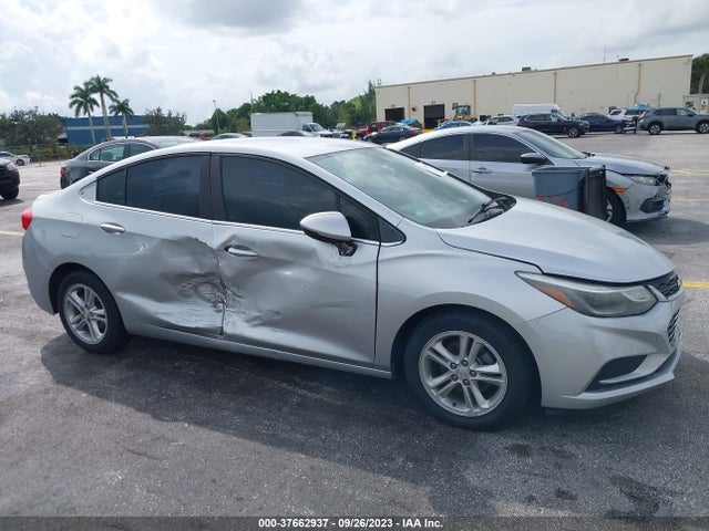 Chevrolet CRUZE LT 2018 1G1BE5SM4J7178891 Image 6