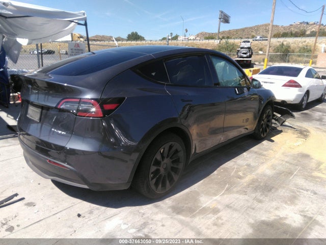 7SAYGAEE2PF633638 Tesla Model Y Long Range