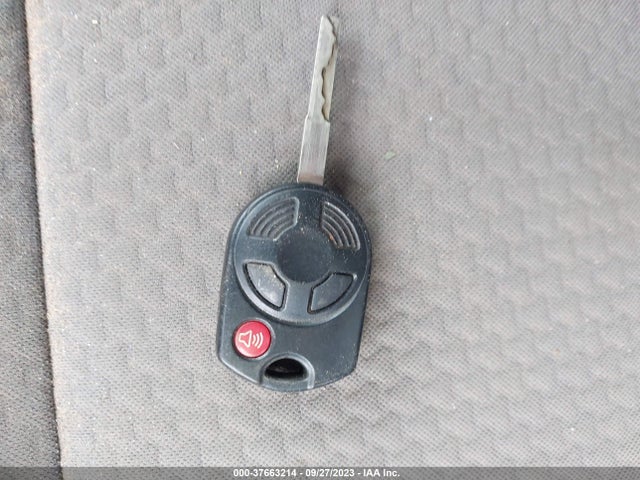 Ford ESCAPE SE 2017 1FMCU9GDXHUB64211 Image 11