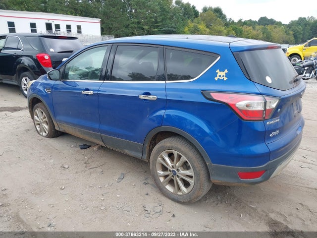 Ford ESCAPE SE 2017 1FMCU9GDXHUB64211 Image 3