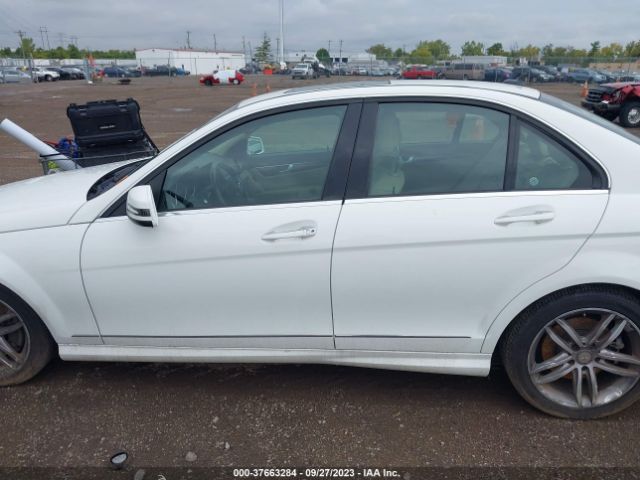 WDDGF8AB6EA956070 Mercedes-Benz C-class C 300