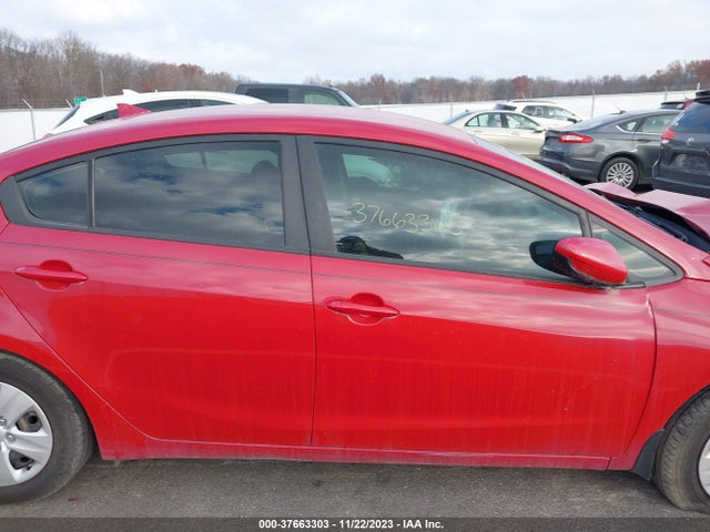 2016 KIA FORTE LX VIN: KNAFK4A64G5600948