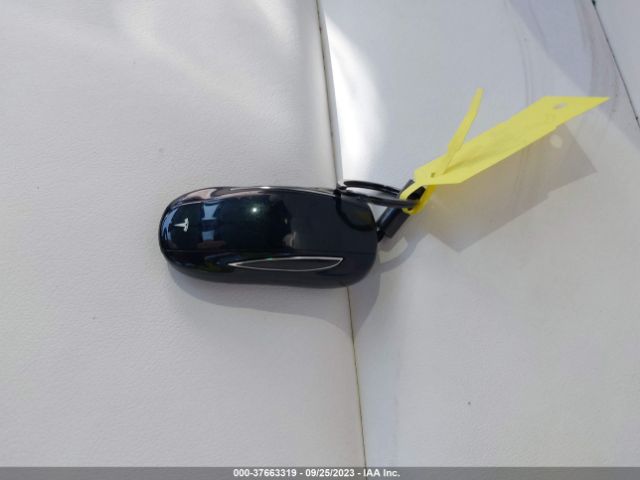 5YJXCBE22JF116931 Tesla Model X 75d/100d/p100d