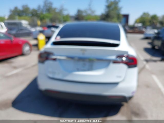 5YJXCBE22JF116931 Tesla Model X 75d/100d/p100d