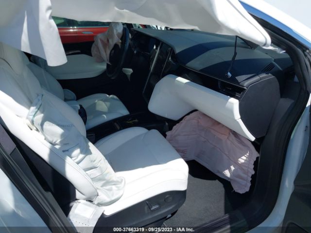 5YJXCBE22JF116931 Tesla Model X 75d/100d/p100d