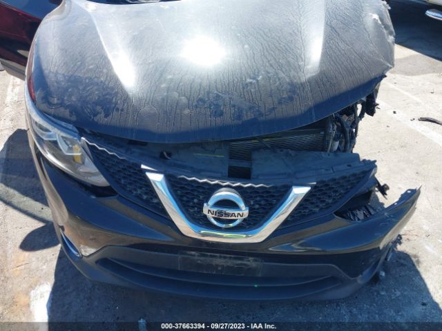 JN1BJ1CRXHW141465 Nissan Rogue Sport Sl
