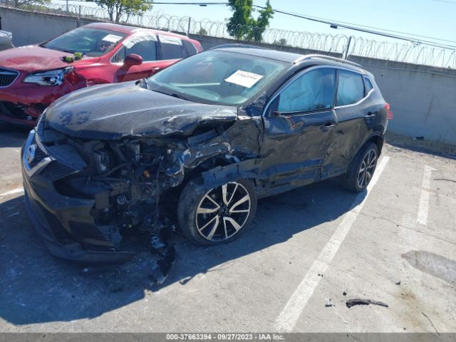 JN1BJ1CRXHW141465 Nissan Rogue Sport Sl