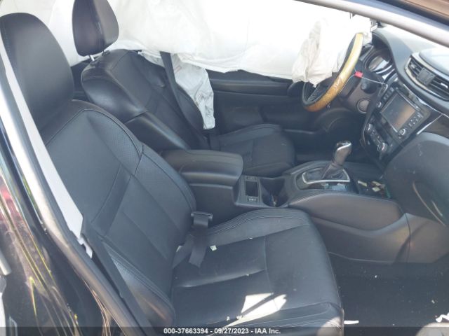 JN1BJ1CRXHW141465 Nissan Rogue Sport Sl