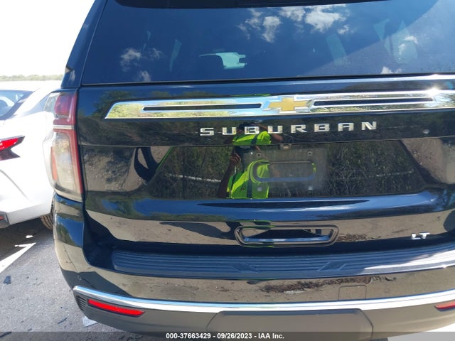 Chevrolet Suburban Lt 2022 1GNSKCKD2NR247728 Image 16