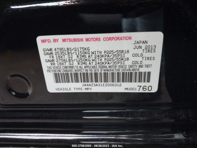 JA4AZ3A31EZ006312 Mitsubishi Outlander Se