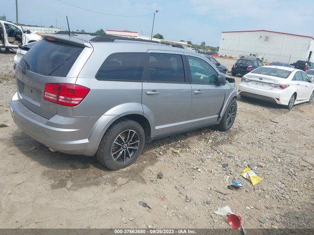 Dodge JOURNEY SE 2018 3C4PDCABXJT447461 Image 4