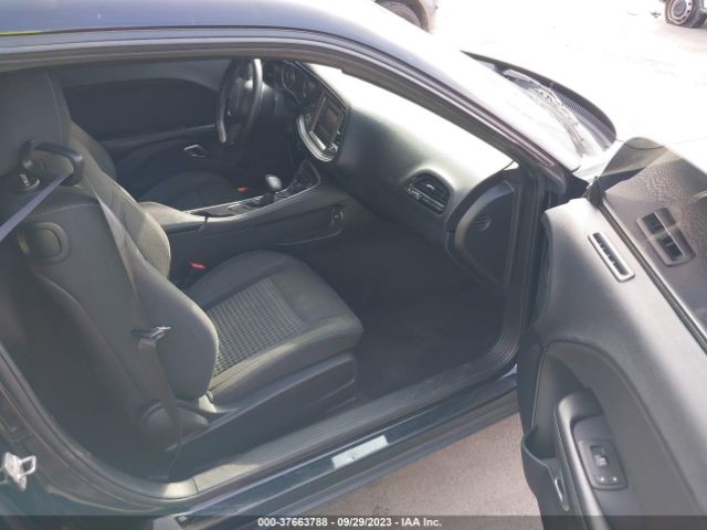 2C3CDZAGXGH184343 Dodge Challenger Sxt