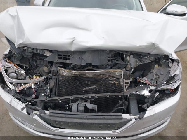 Genesis G80 3.8l 2017 KMHGN4JE9HU209979 Image 10