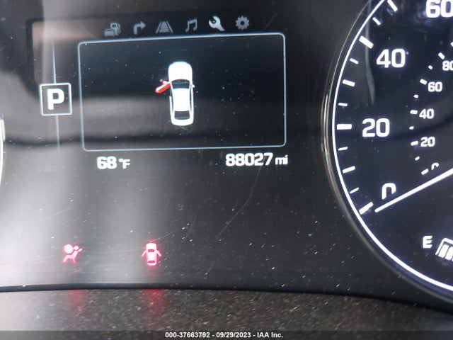 Genesis G80 3.8l 2017 KMHGN4JE9HU209979 Image 15