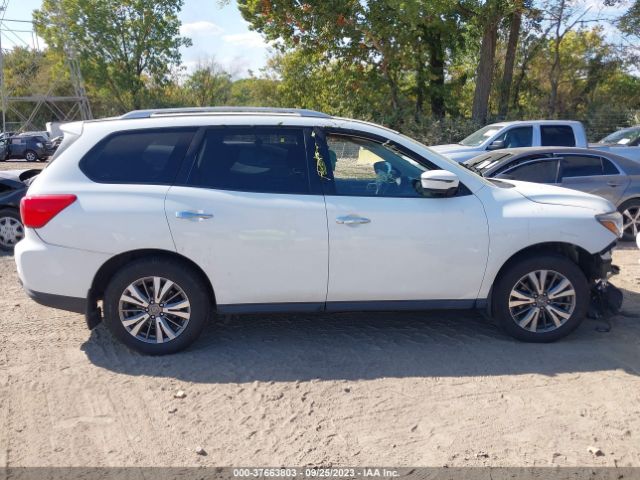 5N1DR2MM6JC632660 Nissan Pathfinder Sv