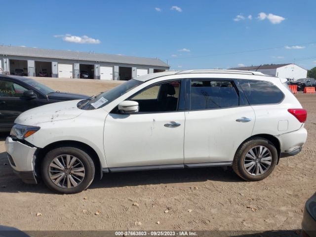 5N1DR2MM6JC632660 Nissan Pathfinder Sv