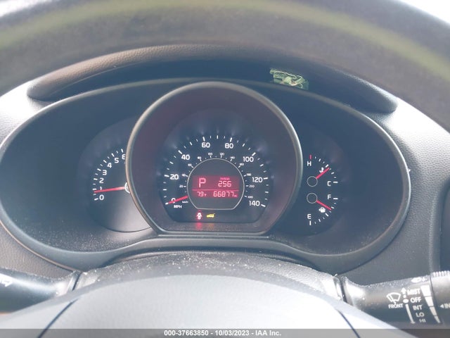 KIA SOUL + 2016 KNDJP3A58G7867224 Image 15