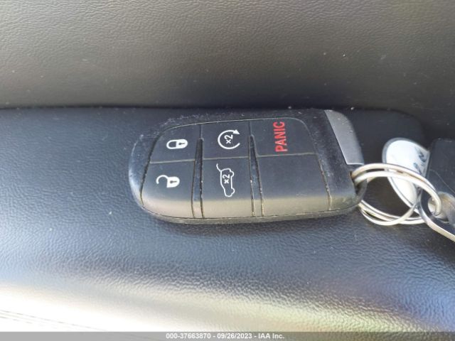 2019 JEEP GRAND CHEROKEE 1C4RJFBG3KC749085 Photo 10